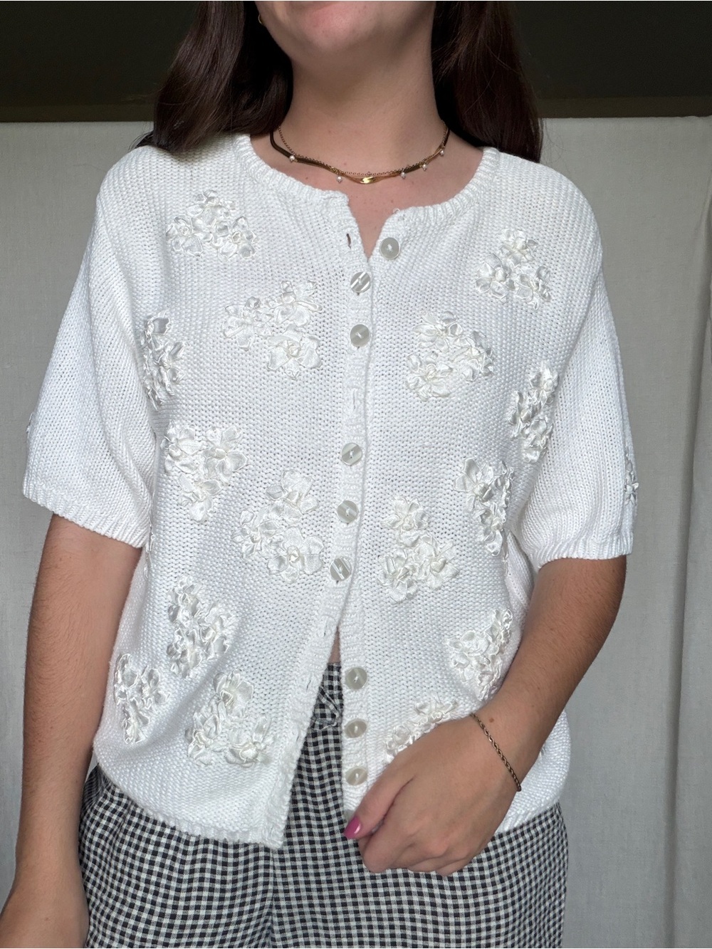 vintage floral appliqué white chunky knit short sleeve cardigan sweater size M